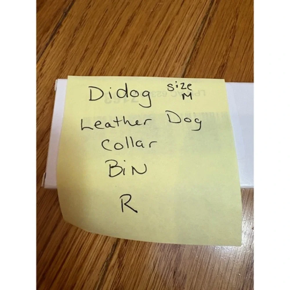 New Didog‎ Leather Dog Collar Blue Size M Metal Buckle Adjustable Sturdy Ring